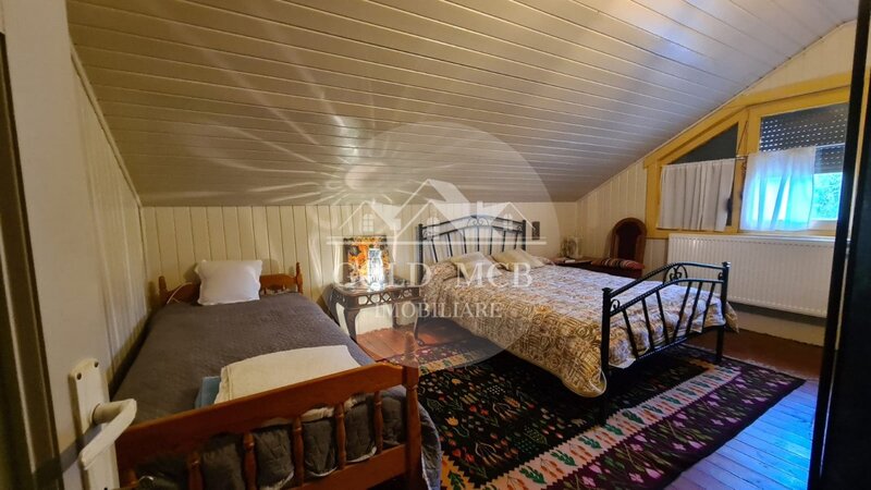 Vila Oras Crevedia situata stradal -dormitor pe parter